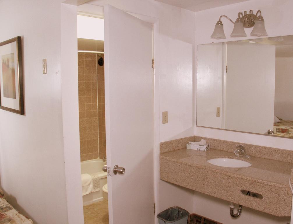 Executive Inn&Suites Lakeview Chambre photo