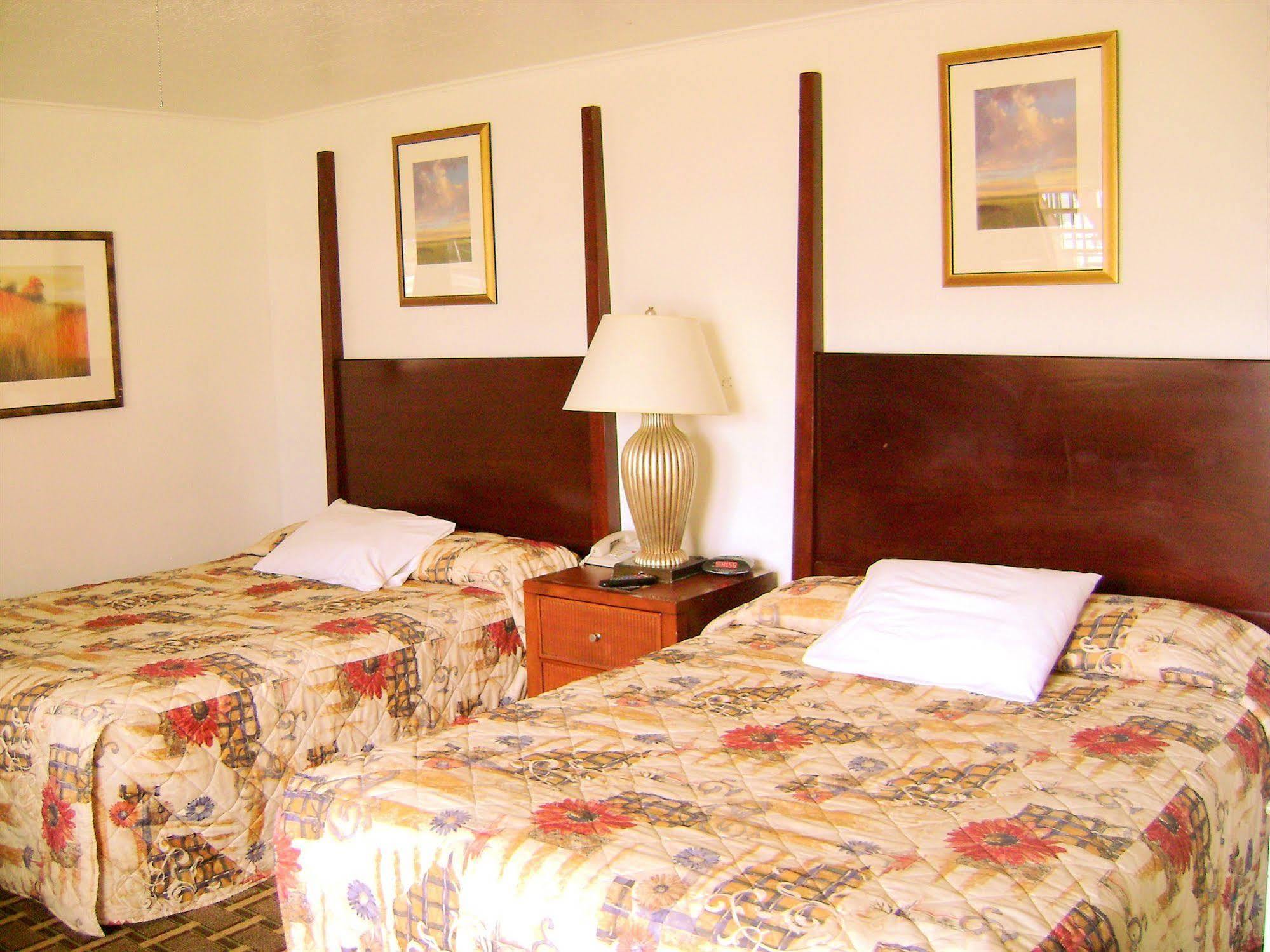 Executive Inn&Suites Lakeview Extérieur photo