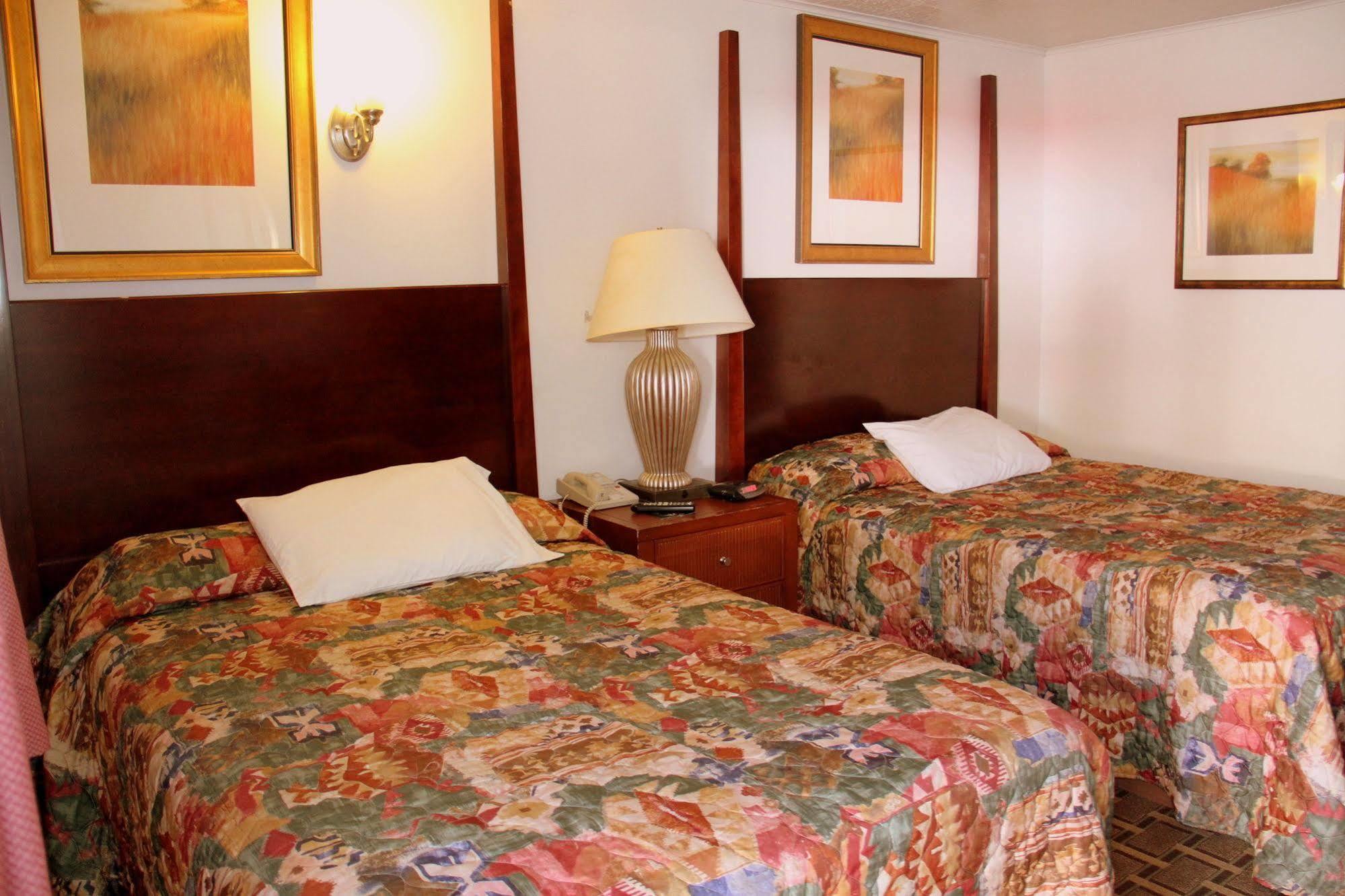 Executive Inn&Suites Lakeview Extérieur photo
