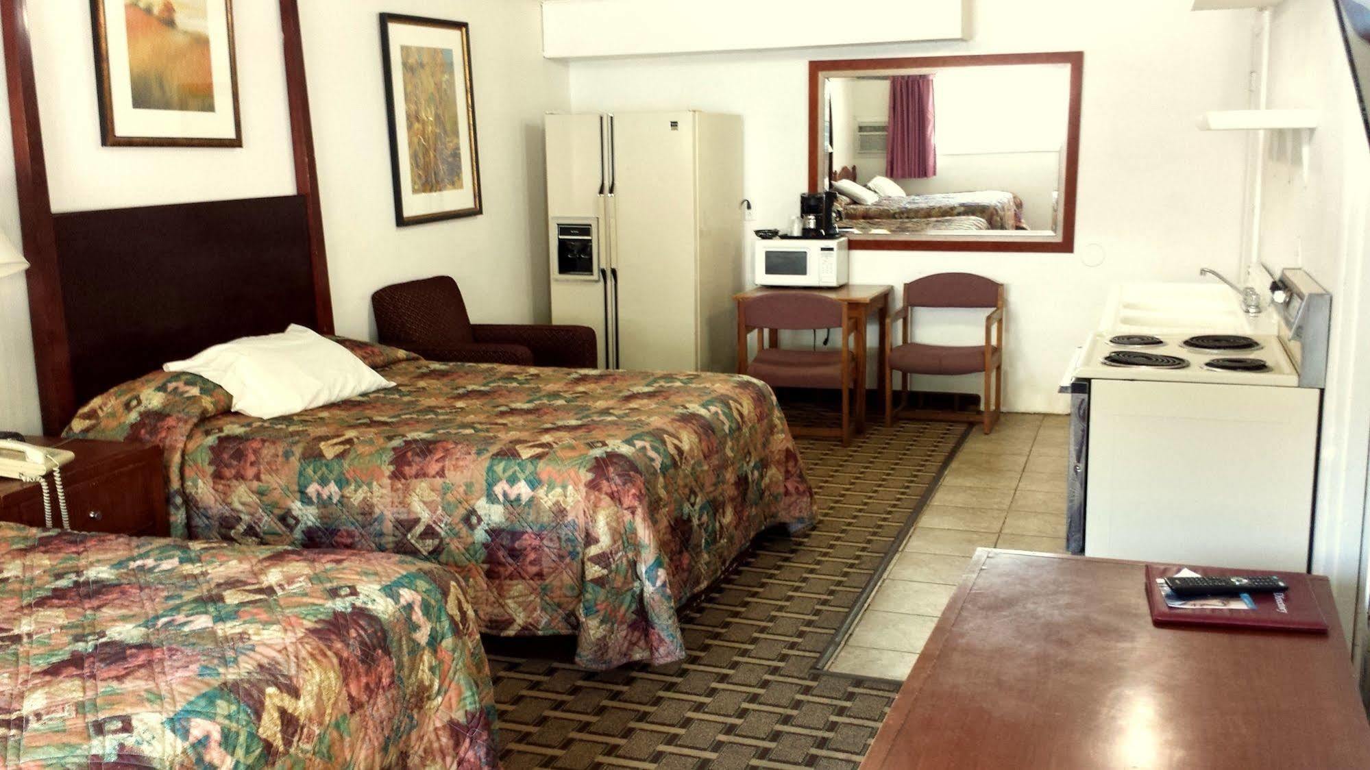 Executive Inn&Suites Lakeview Extérieur photo